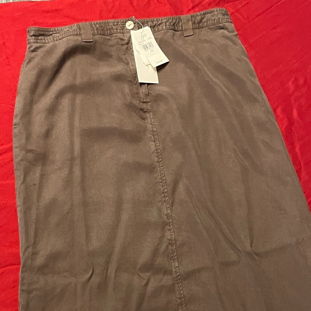 J.Jill Shale Skirt 36Inches Long NWT Size 10 Front Pockets